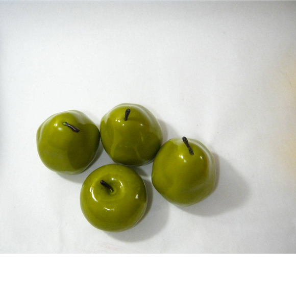 Fake Plastic Realistic Decorative Fruit Pears Apple Tabletop Basket Filler - Picture 3 of 4